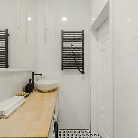 P&o Ogrodowa - Center Apartman Varsó